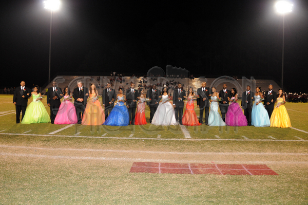 LHS Homecoming 1158.JPG - SCRIVENER 300s #1